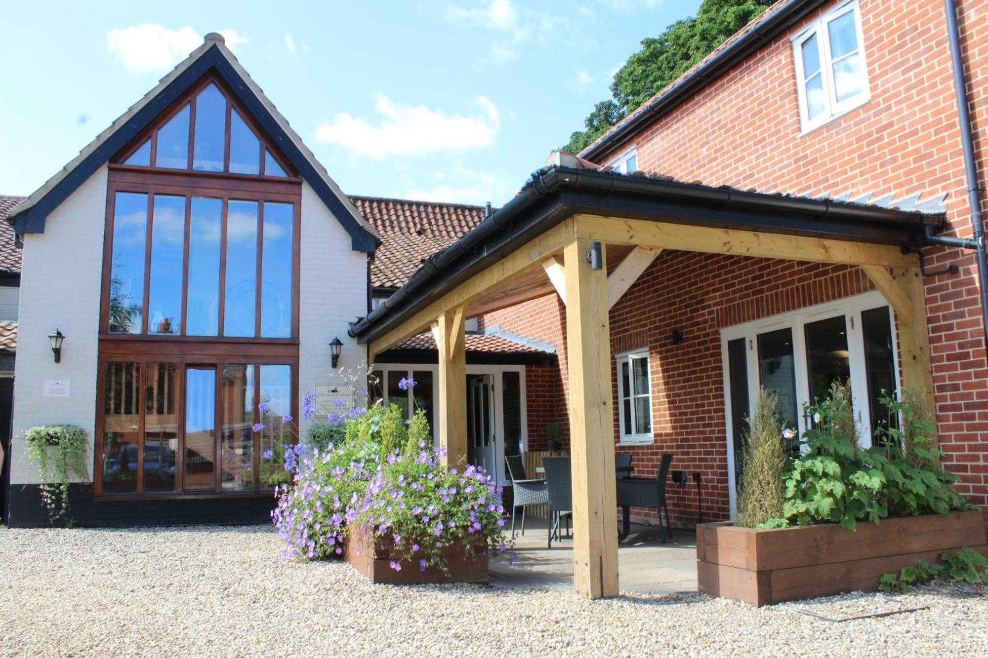 The Black Swan Inn Horsham St Faith Ngoại thất bức ảnh