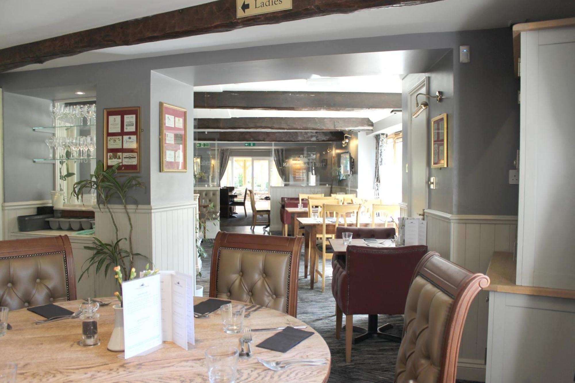 The Black Swan Inn Horsham St Faith Ngoại thất bức ảnh