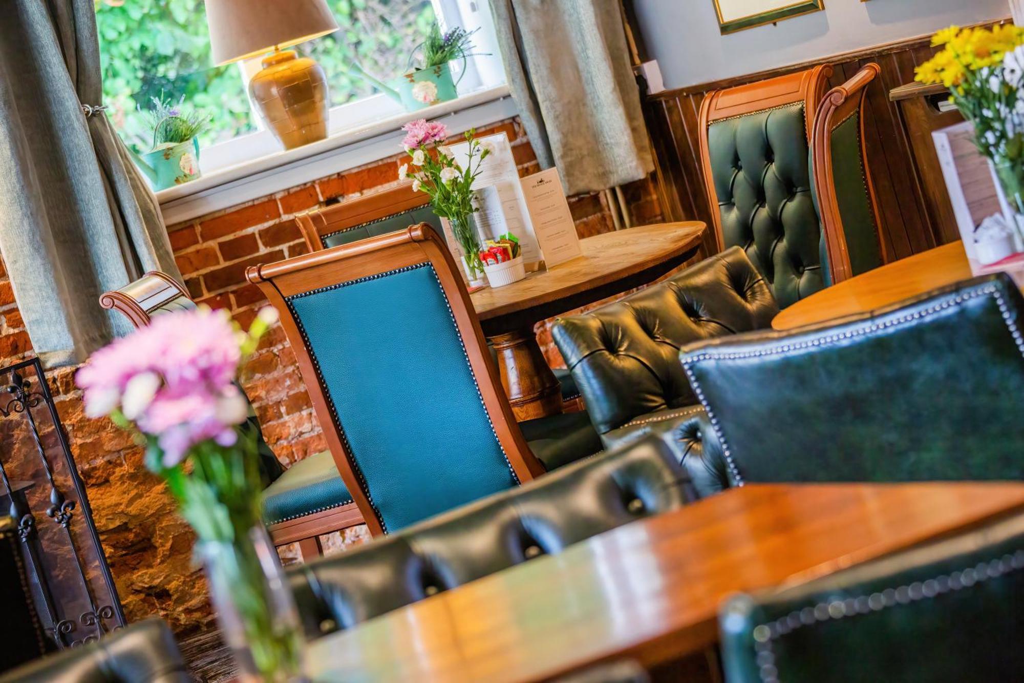 The Black Swan Inn Horsham St Faith Ngoại thất bức ảnh